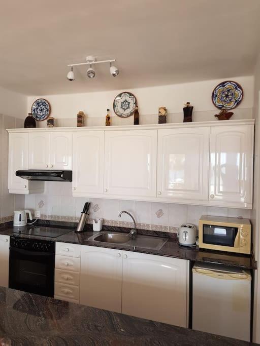 Tabaybas E31, Central Two Bed Puerto del Carmen  Bagian luar foto